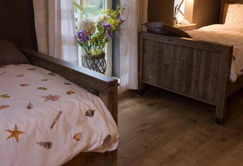 ベッドアンドブレックファースト Bed En Breakfast Gees