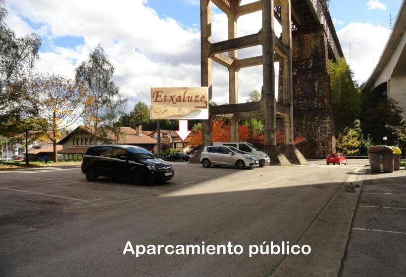 مبيت وإفطار Casa Rural Etxaluze