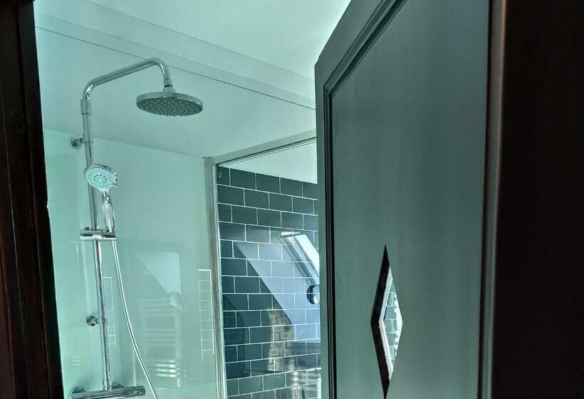 צימר Domaine De Saint Loth