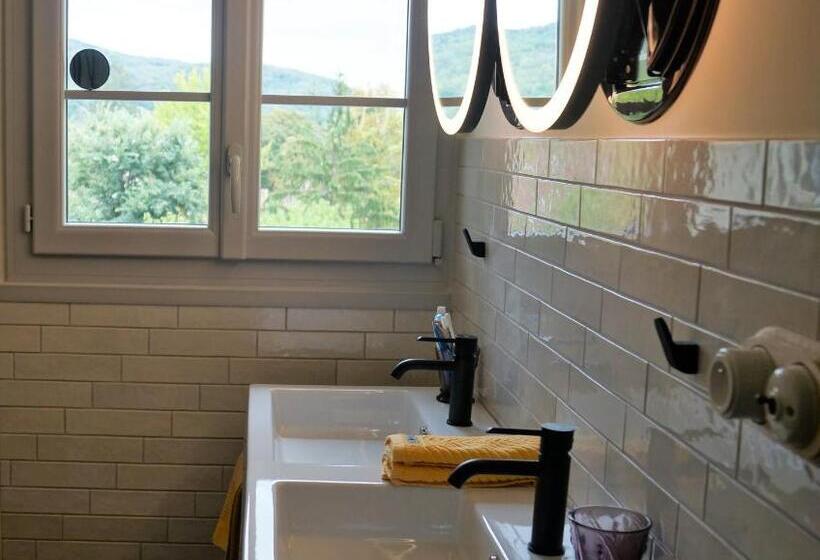 צימר Domaine De Saint Loth