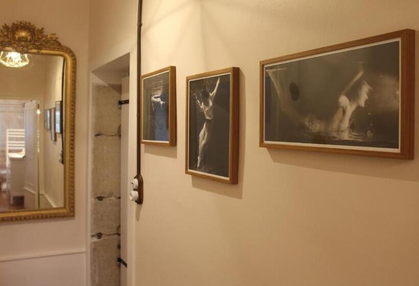 צימר Domaine De Saint Loth