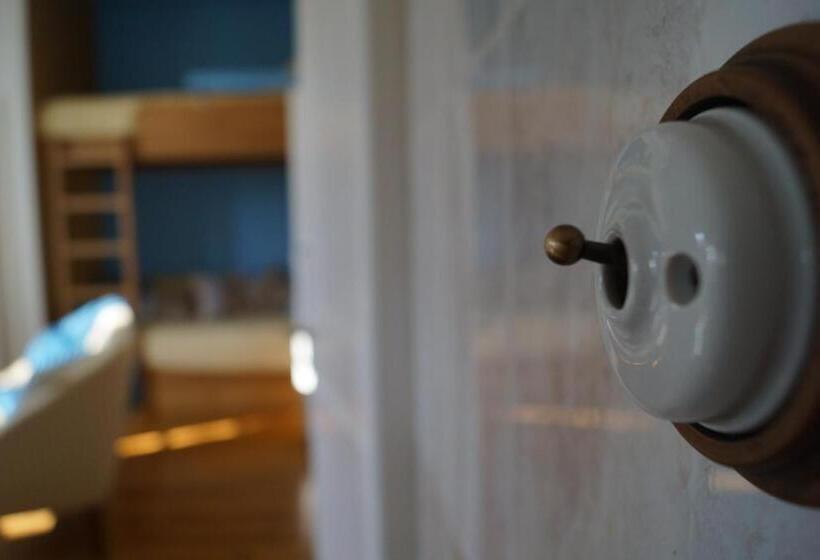 צימר Domaine De Saint Loth