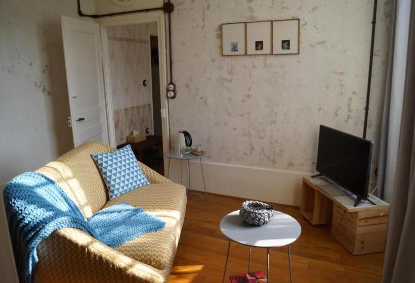 צימר Domaine De Saint Loth