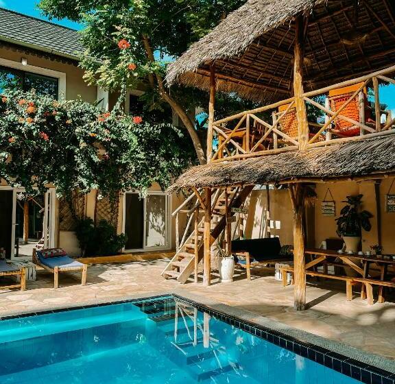 ベッドアンドブレックファースト Ebb & Flow