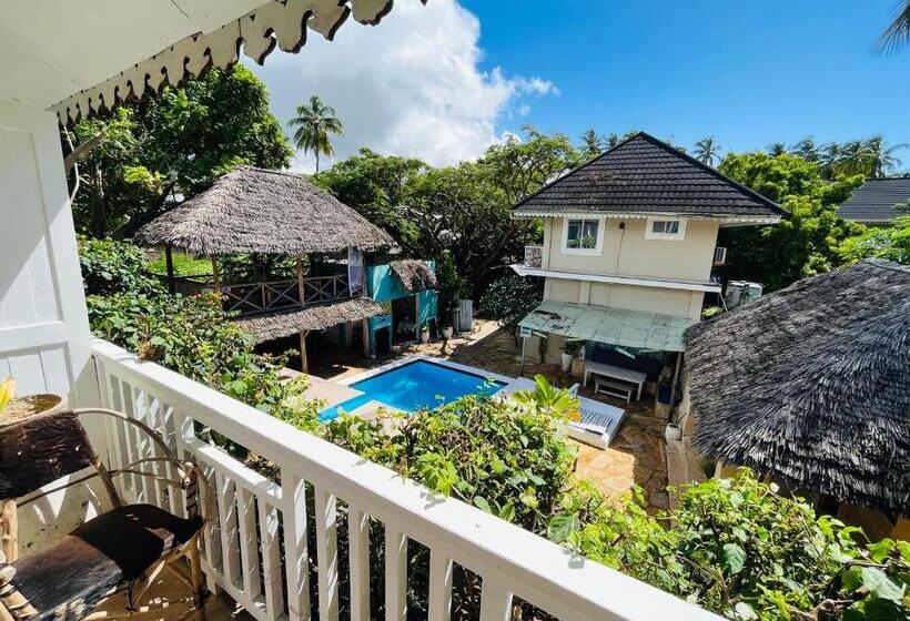 ベッドアンドブレックファースト Ebb & Flow