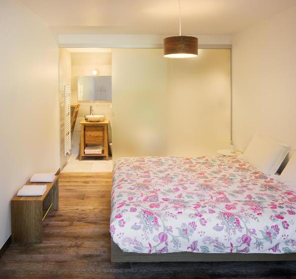 مبيت وإفطار Espaces D Or