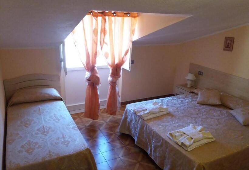 住宿加早餐  L Acquario