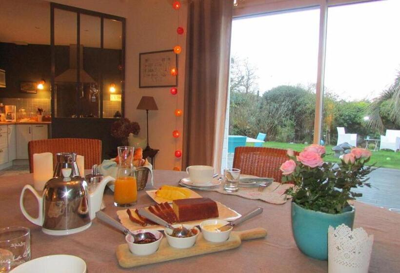 تختخواب و صبحانه L Agapanthe