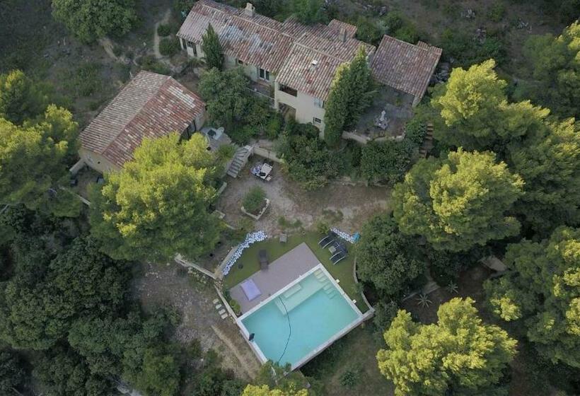 ベッドアンドブレックファースト La Maison De Charlie