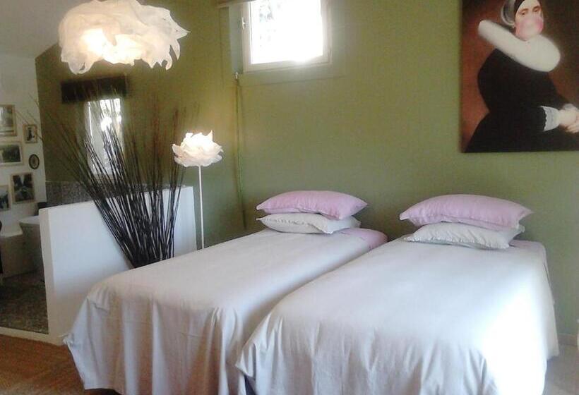 ベッドアンドブレックファースト La Maison De Charlie