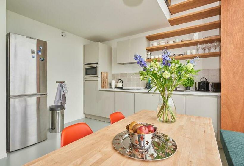 تختخواب و صبحانه Lake View Apartment Amsterdam