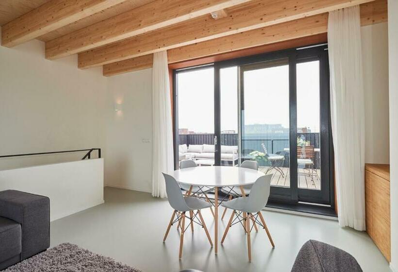 تختخواب و صبحانه Lake View Apartment Amsterdam