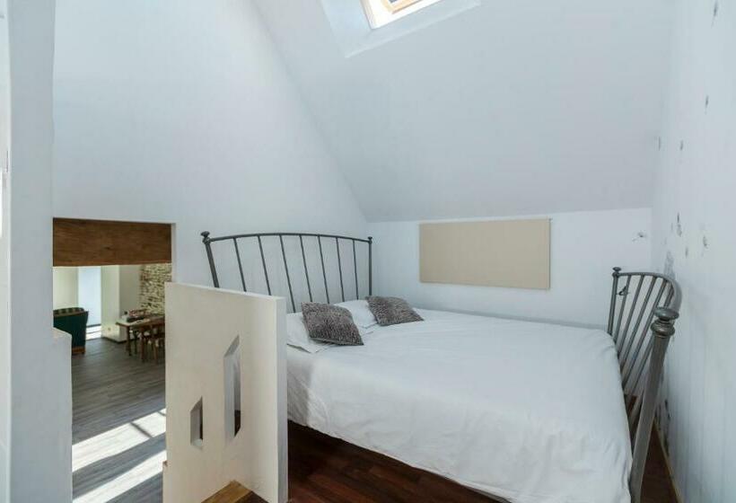 민박 Les Colombes De La Baie Du Mont Saint Michel