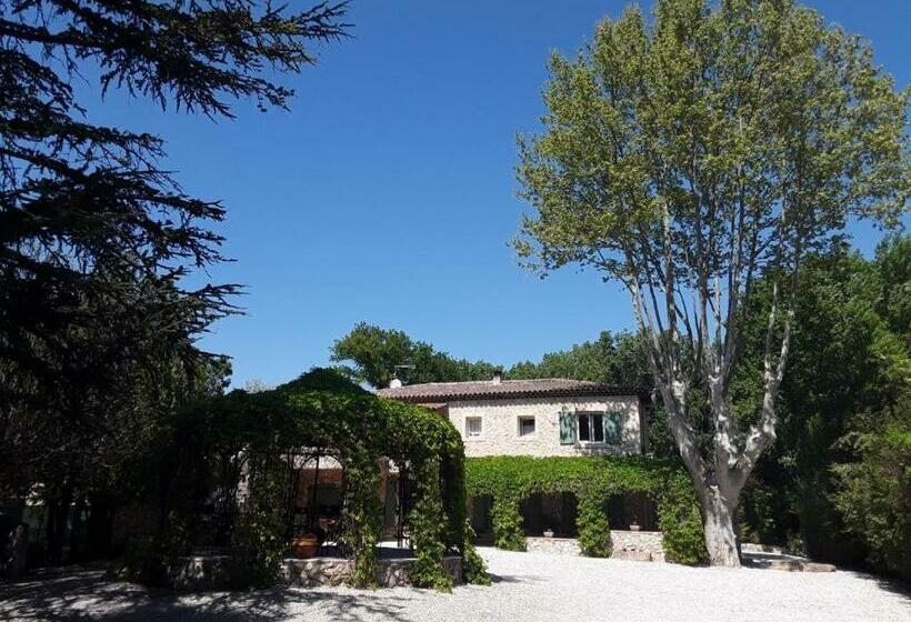 Bed and Breakfast Mas De L Ile