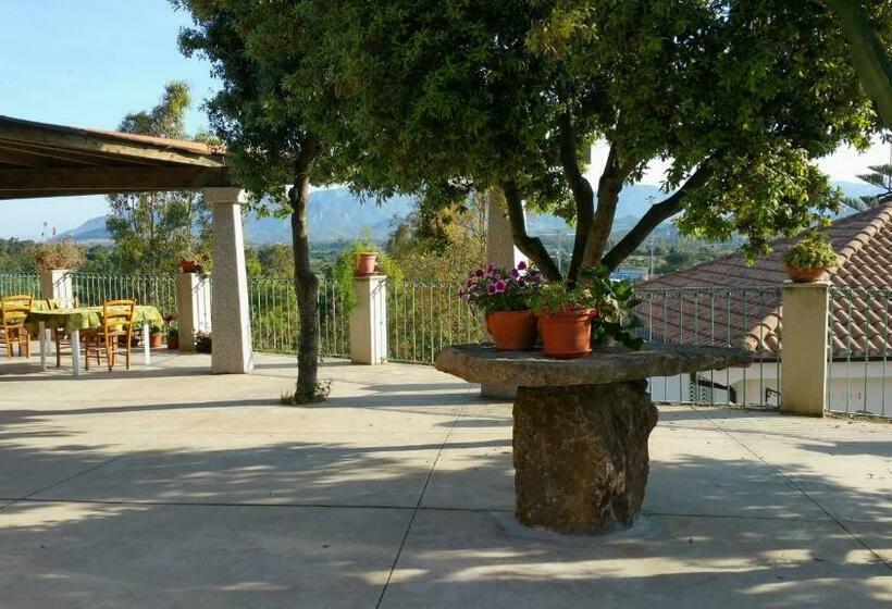 בית מלון כפרי Agriturismo Chiai Francesco