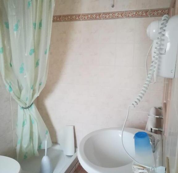 בית מלון כפרי Agriturismo Le Cascine