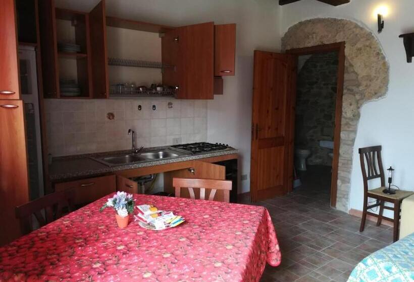 בית מלון כפרי Agriturismo Le Cascine