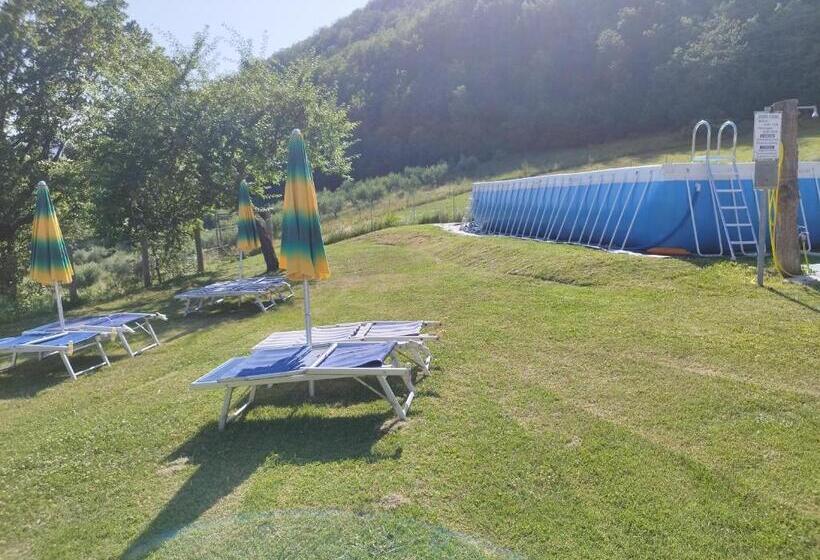 בית מלון כפרי Agriturismo Le Cascine