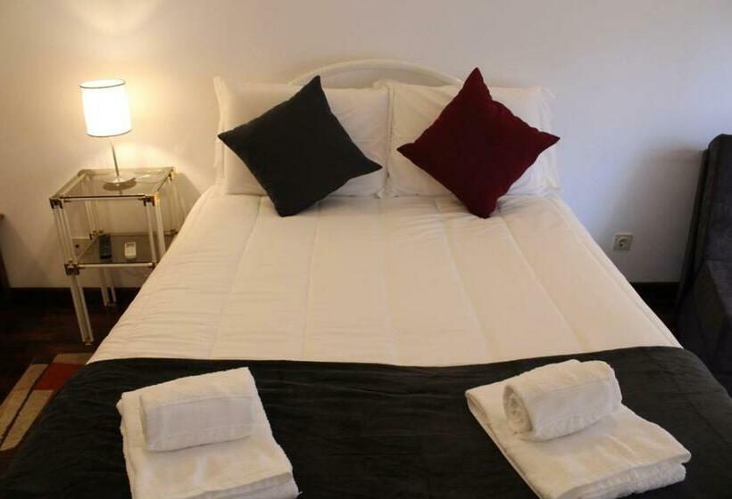 Отель Alojamento Local Tamega