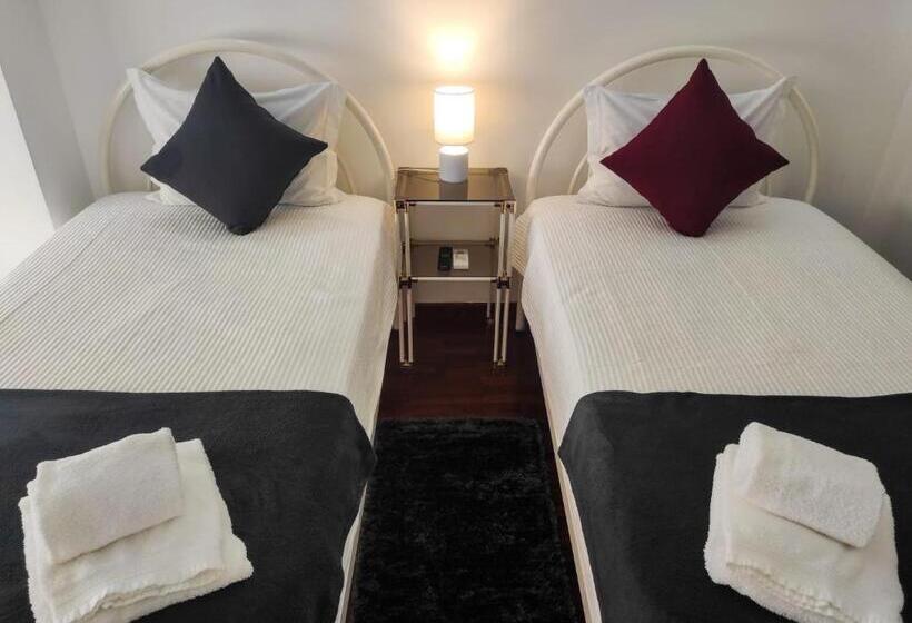 Отель Alojamento Local Tamega