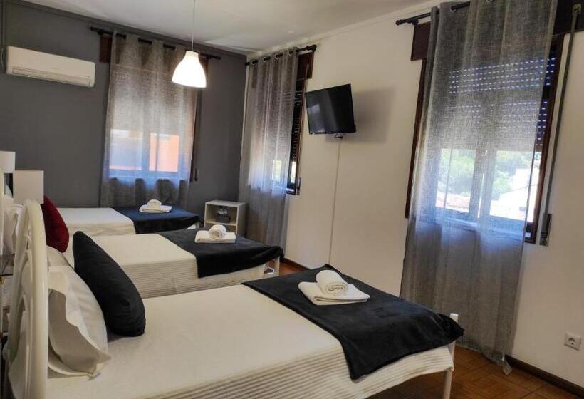 Отель Alojamento Local Tamega