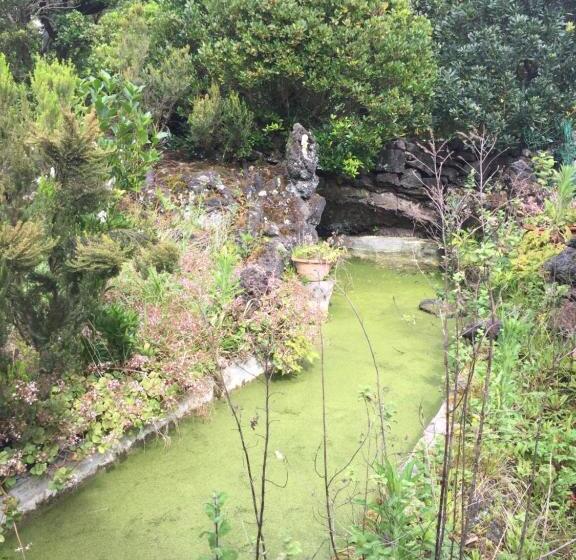 هتل Intact Farm Resort