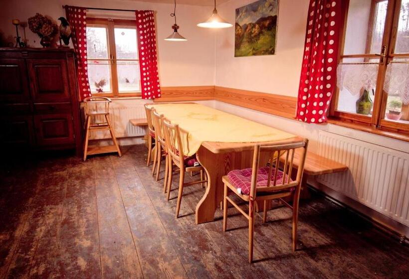 فندق Penzion Pišlikdum