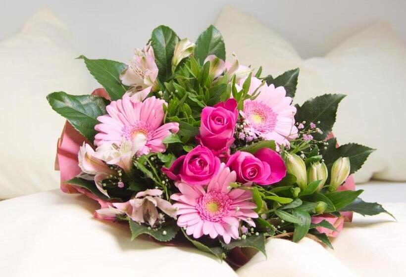 酒店 Pfannkuchenhaus Fehmarn