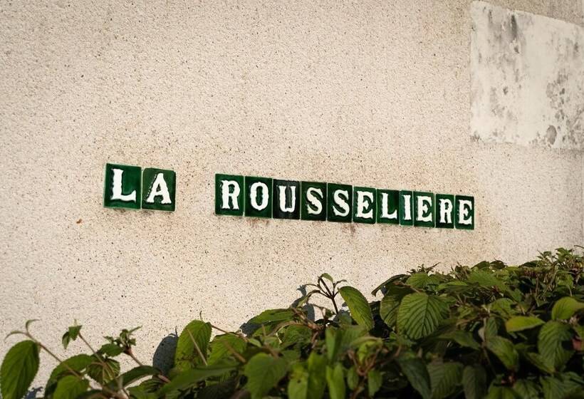 ベッドアンドブレックファースト Le Clos De La Rousselière B And B