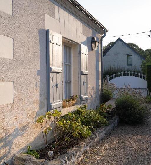 ベッドアンドブレックファースト Le Clos De La Rousselière B And B