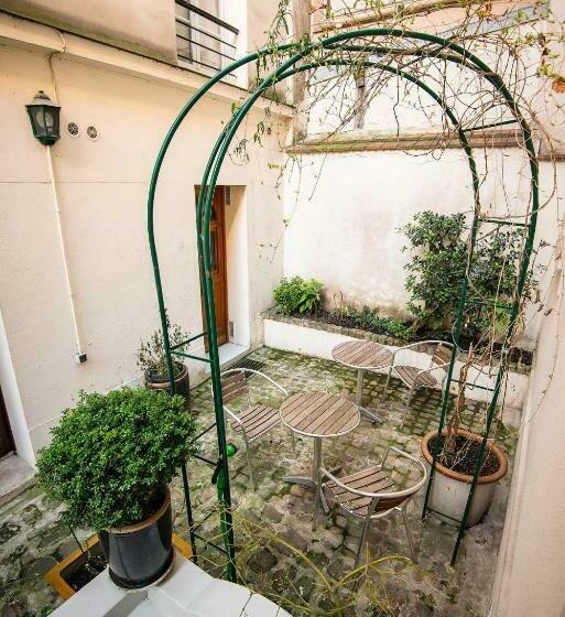 Paris Oasis All Inclusive