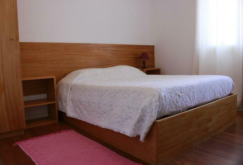 Пансион Alojamento Local Lindo Verde