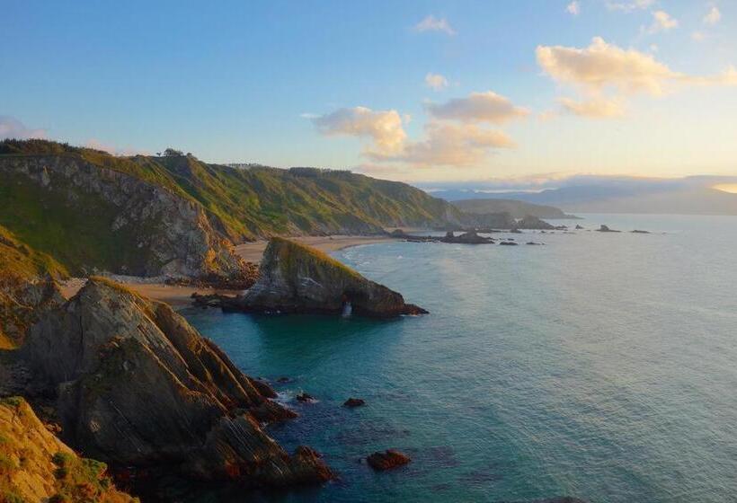 بنسيون As Jarras