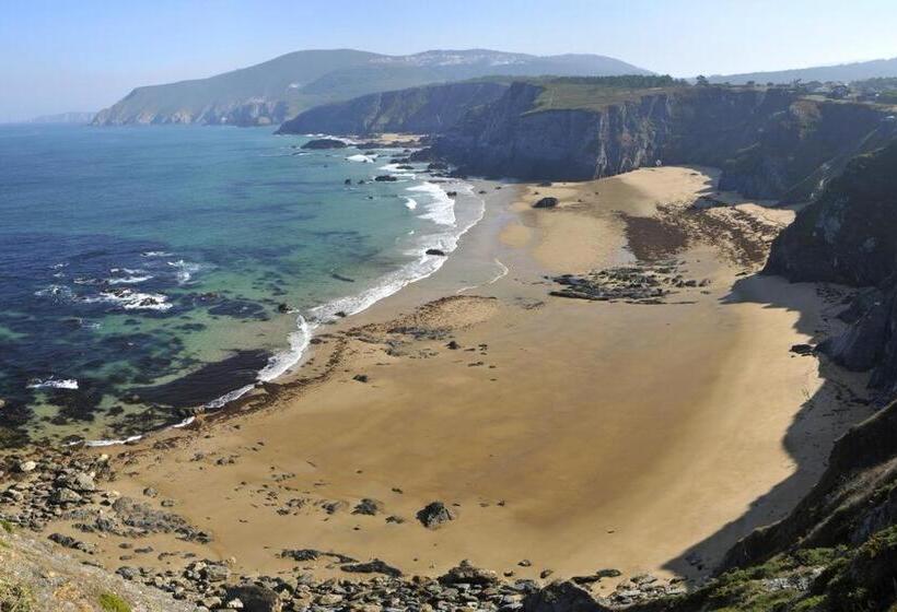 بنسيون As Jarras