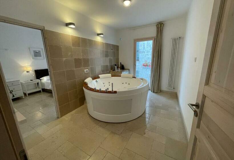 פנסיון Barbacana46 Guest House