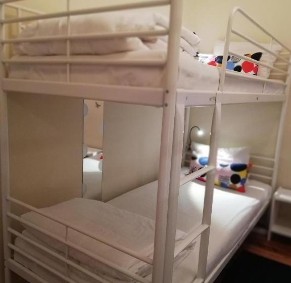 پانسیون Divine House Of Graça