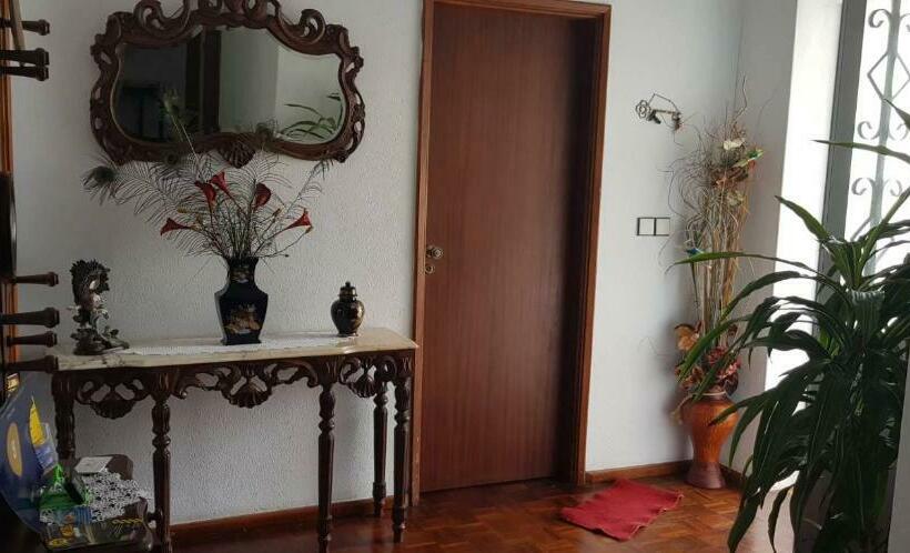 پانسیون Dona Julia