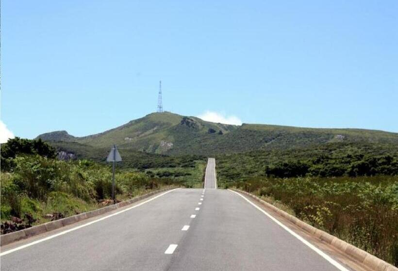 پانسیون Dona Julia