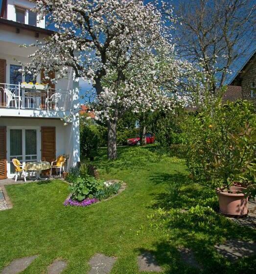 ペンション Gästehaus Truckenbrodt