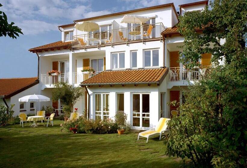 ペンション Gästehaus Truckenbrodt