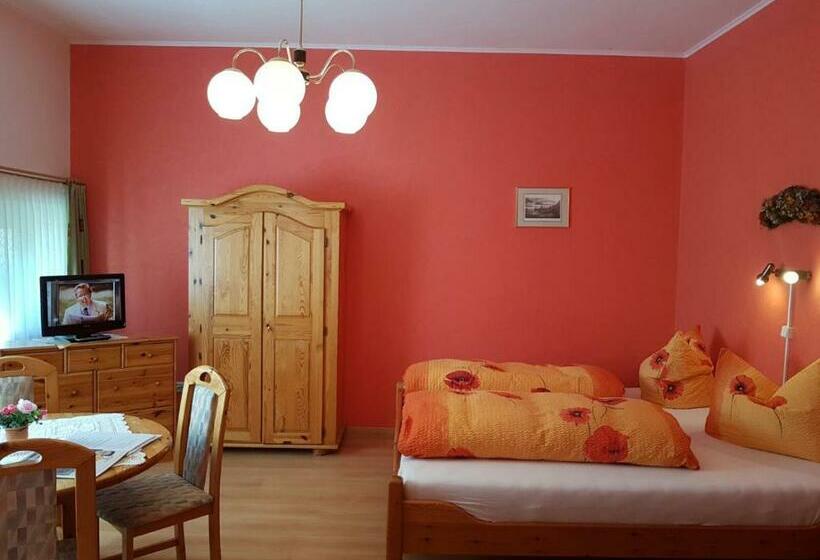 פנסיון Haus Andrea