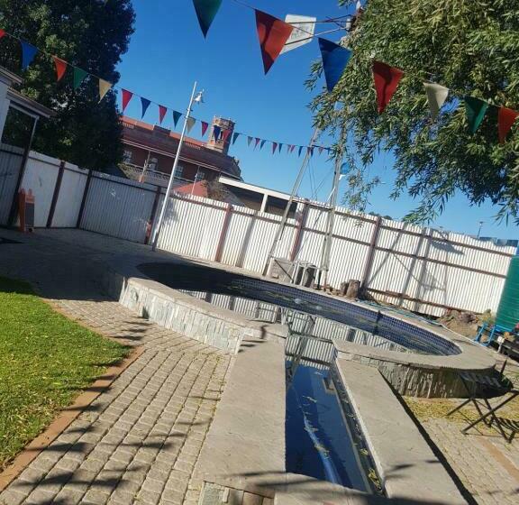 ペンション New Rush Guest House