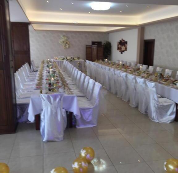 膳宿费 Penzión Anima