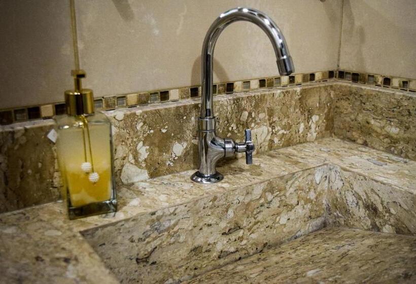 膳宿费 Pousada Raizes