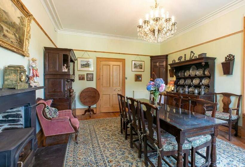 ペンション Taldraeth   Old Vicarage Guest House