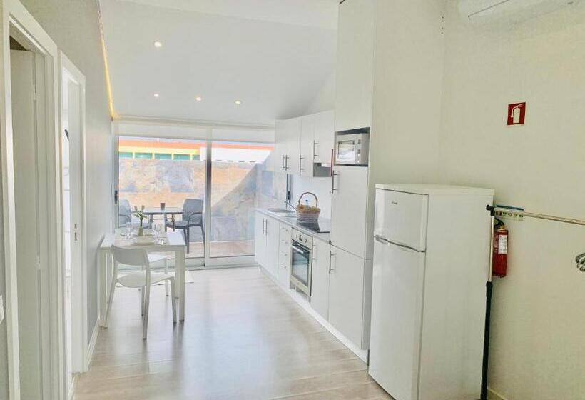 פנסיון Urban Apart   Azores