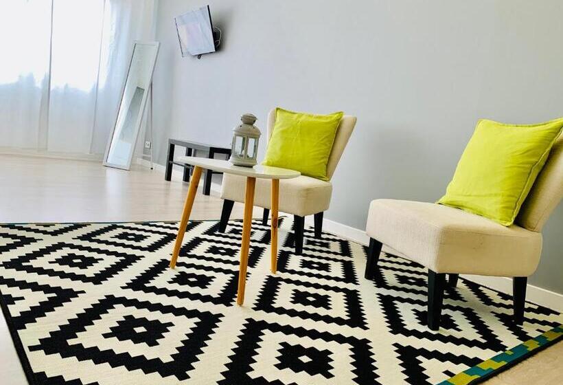 פנסיון Urban Apart   Azores