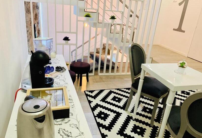 פנסיון Urban Apart   Azores