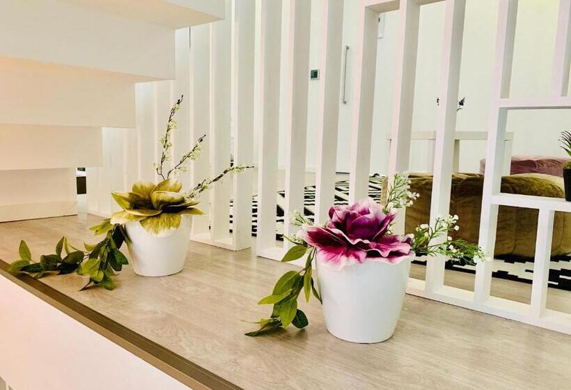 פנסיון Urban Apart   Azores