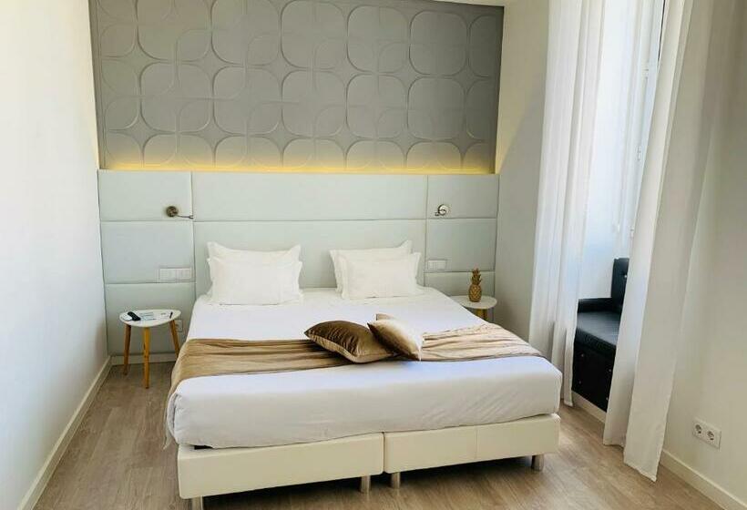 פנסיון Urban Apart   Azores